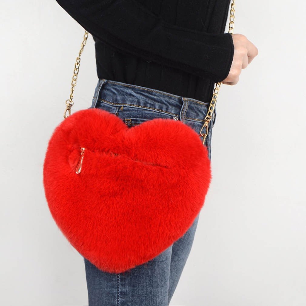 Bolsa de Pelúcia em Formato de Coração com Corrente — Fofa, Elegante e Cheia de Personalidade - fardyStore