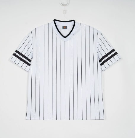Camiseta manga curta para homen, design listrado de ajusto solto - fardyStore
