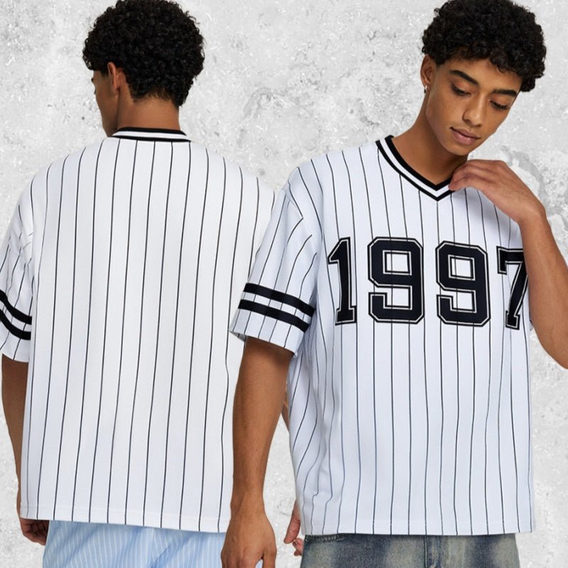 Camiseta manga curta para homen, design listrado de ajusto solto - fardyStore