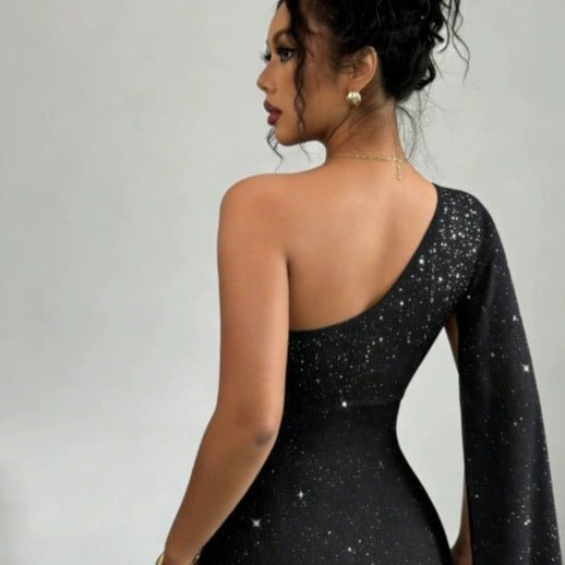 Vestido Elegante Assimétrico de Manga Longa — Sofisticação em Preto - fardyStore